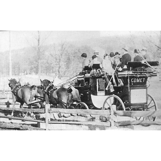 Photo Sz: 3 5/8"H x 5 5/8"W Frame Sz: 6 1/8"H x 8"W w/ hunter green wood easel-back frame