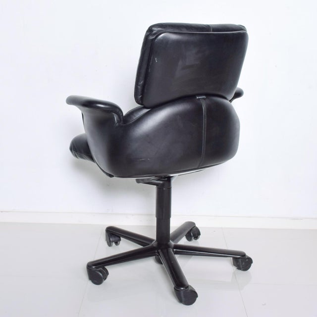 Vintage Modern Geoff Hollington For Herman Miller Executive Black Leather Office Chair Chairish
