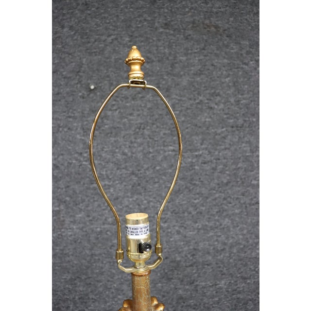 Gold Pair of Italian Neoclassical Parcel Gilt Table Lamps For Sale - Image 8 of 11