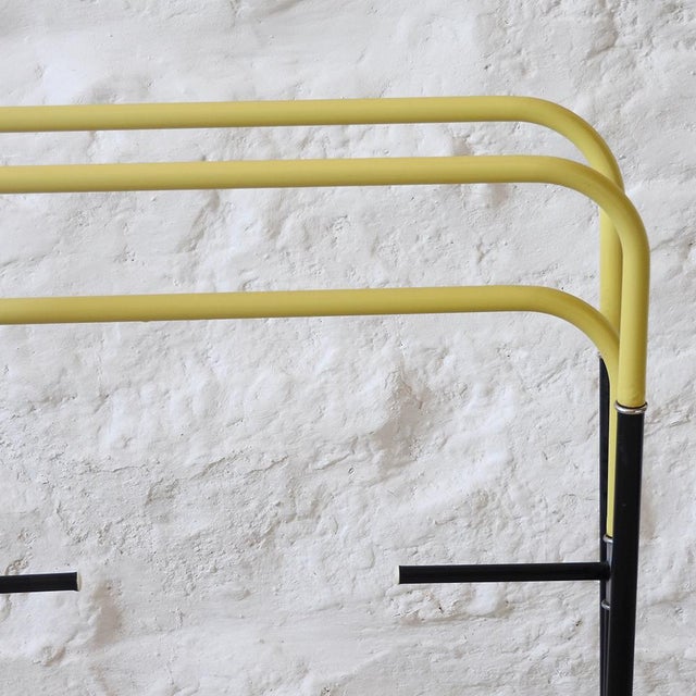 Mid-Century Modern Bauhaus Freestanding Towel Rack, France, 1940s For Sale - Image 3 of 11