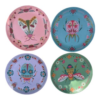1980s Set of 4 Vintage Butterfly Bug Plates - Picnic - Beedle, Moth Colorful Picknick Plated For Sale