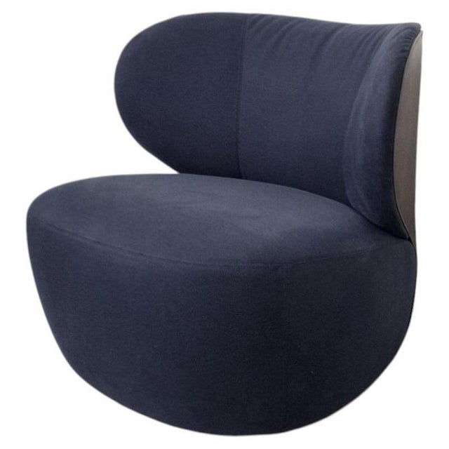 2000 - 2009 Bao Swivel Chair in Navy and Chocolate Leather by Walter Knoll For Sale - Image 5 of 5