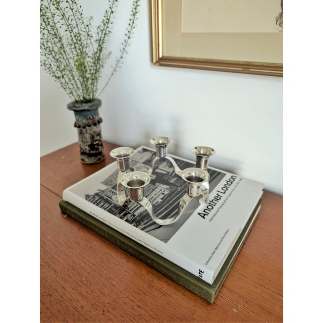 Antique Georgian Silver Plated Circular Waveform Candleholder by Charles Wright For Sale - Image 5 of 12