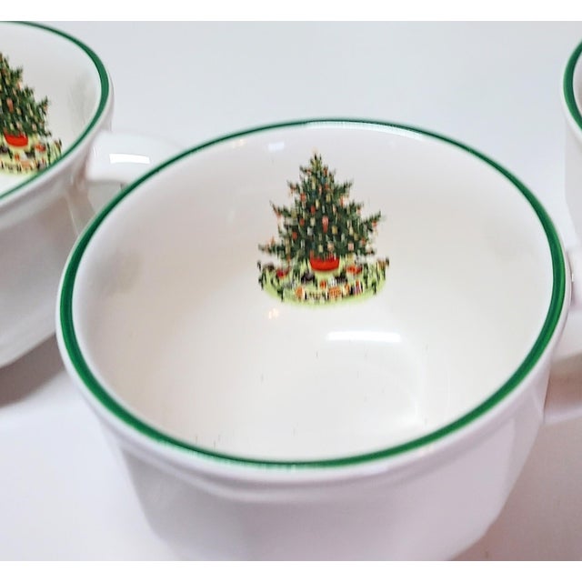 The design is Christmas heritage from Pfaltzgraff- the simple, streamlined farmhouse lines of their classic heritage...