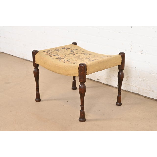 Art Nouveau Early Gustav Stickley "India Seat" Stool or Ottoman, Circa 1900 For Sale - Image 3 of 11