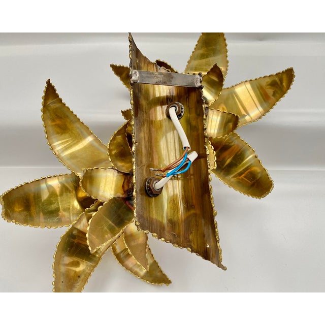 Vintage Flowers Brass Wall Lamps from Maison Jansen, 1960s, Set of 3 For Sale - Image 9 of 10