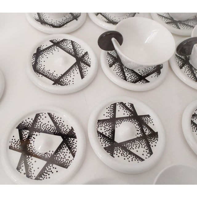 Ceramic Black and White Ceramic Tea and Coffee Service for 6 from MAS, 1990s, Set of 17 For Sale - Image 7 of 10