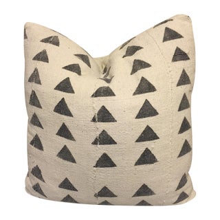 Mali Mudcloth Pillow, Triange, 18x18 For Sale
