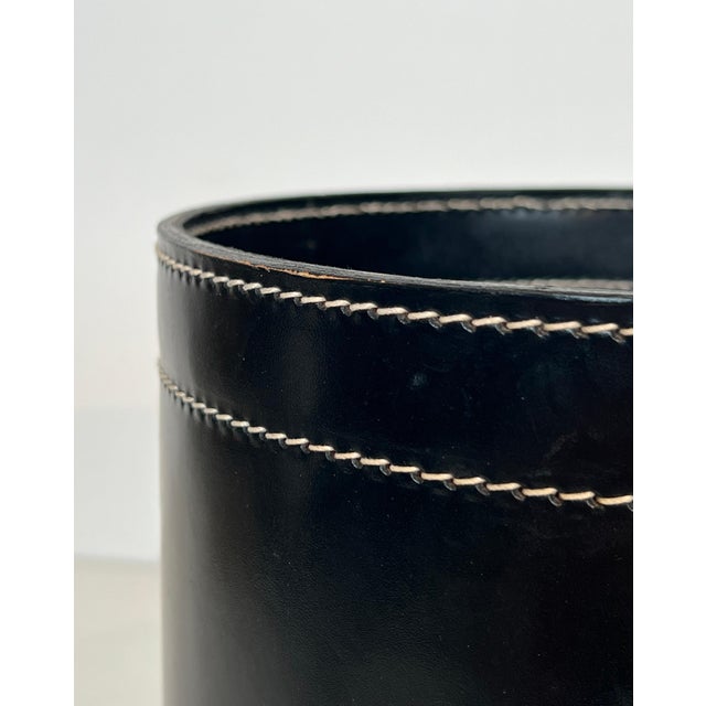 Brass 1970s Black leather and brass wastepaper basket in the style of Jacques Adnet For Sale - Image 8 of 12