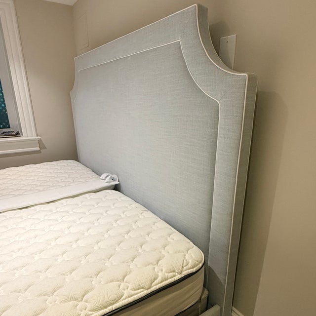 King Size Serena & Lily Tall Hyde Bed Washed linen in Sky with Belgian linen white piping. Excellent condition 79” w x 61”...