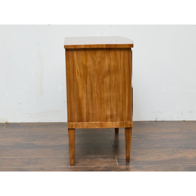 Brown English 19th Century Mahogany Bow Front Chest with Flame Veneer, Two Drawers For Sale - Image 8 of 12
