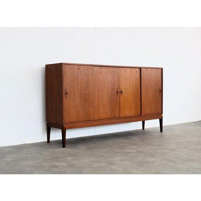 Vintage Danish Teak Sideboard, 1960s, in Good conditions. Designed 1960 to 1969
