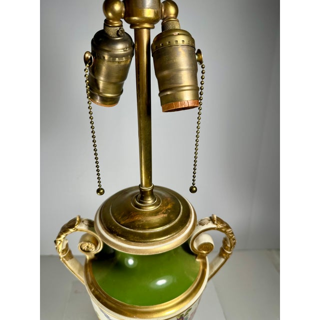 19th Century Old Paris Porcelain Urn Table Lamp. For Sale - Image 9 of 16