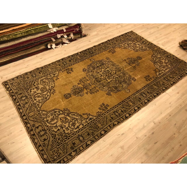 Tan Vintage Bohemian Area Handmade Rug- 4′8″ × 8′4″ For Sale - Image 8 of 11