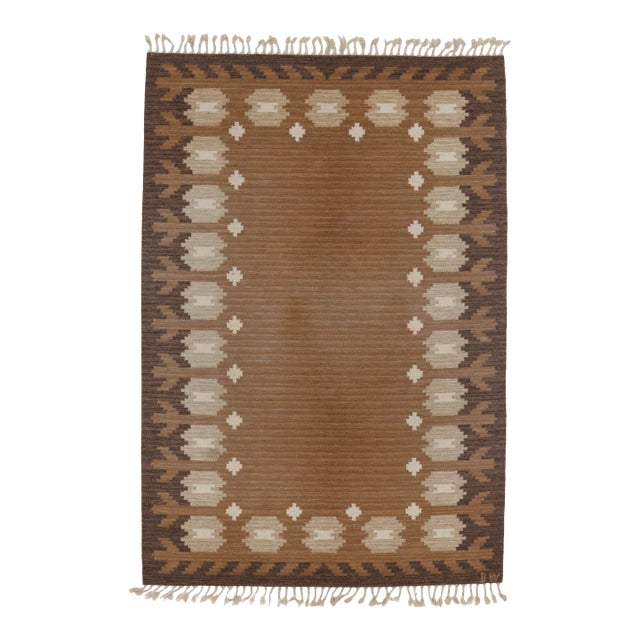 Vintage Swedish Rollakan Rug in Camel and Ivory Folk Motifs - Rug & Kilim For Sale