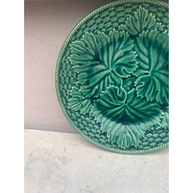 French Country French Green Leaves Majolica Plate Salins, Circa 1890 For Sale - Image 3 of 4