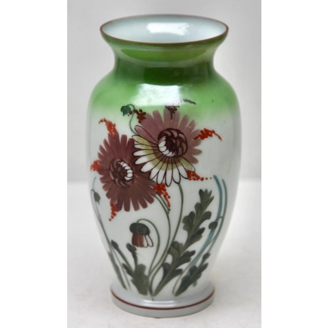 1920s Art Nouveau French Handmade Opaline Vases, 1923, Set of 2 For Sale - Image 5 of 10