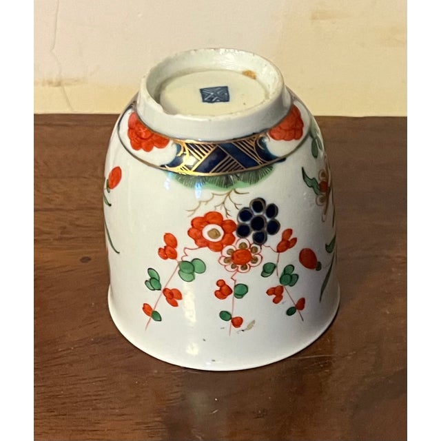 Antique 18th Century Georgian Worcester Porcelain First Period Imari Coffee Cup in the Kempthorne Pattern, Circa 1768 For Sale - Image 12 of 15