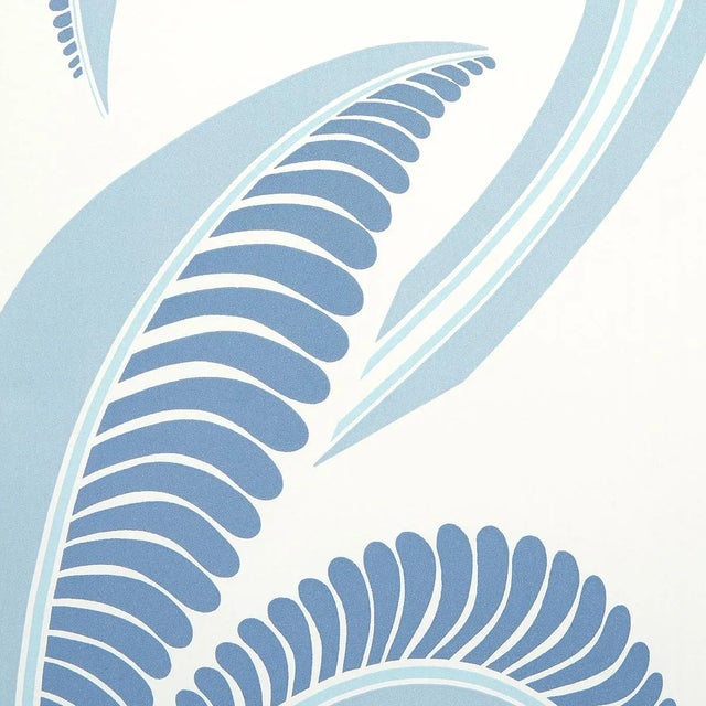 Schumacher Sample - Schumacher x Neisha Crosland Banana Leaf Wallpaper in China Blue For Sale - Image 4 of 5