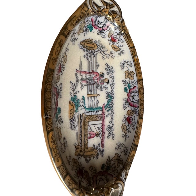 Mid 18th Century Antique Attributed to Hammersley Chinoiserie "The Tea" Covered Small Tureen With Base For Sale - Image 5 of 10