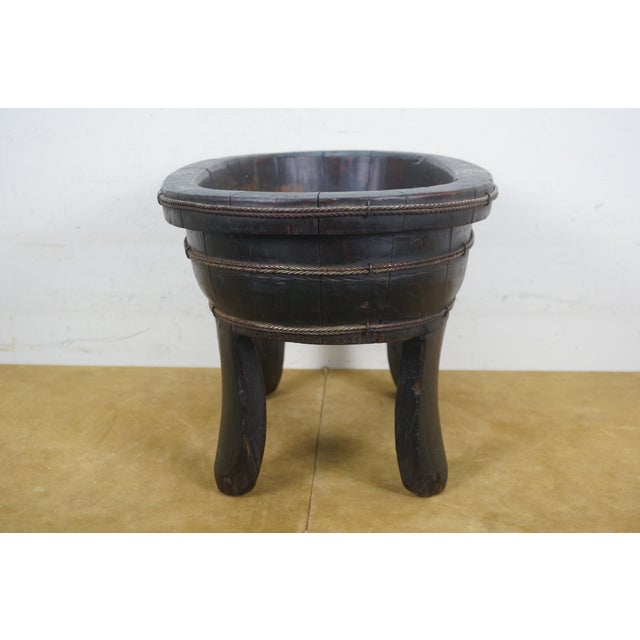 Late 19th Century Late 19th Century Chinese Chinoiserie Wooden Oval Footed Rope Banded Wash Tub Laundry Basin For Sale - Image 5 of 12