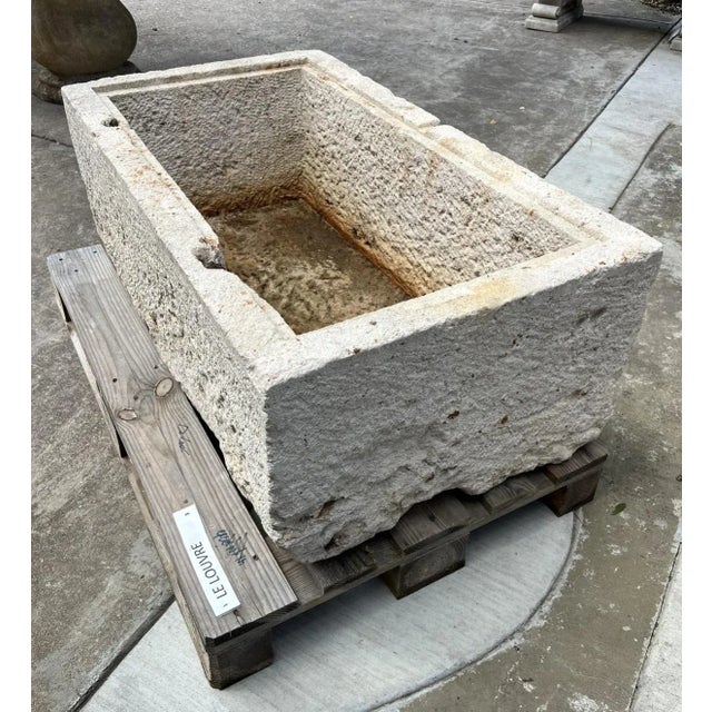 Cream 19th Century French Limestone Trough With Recessed Interior Molding For Sale - Image 8 of 10