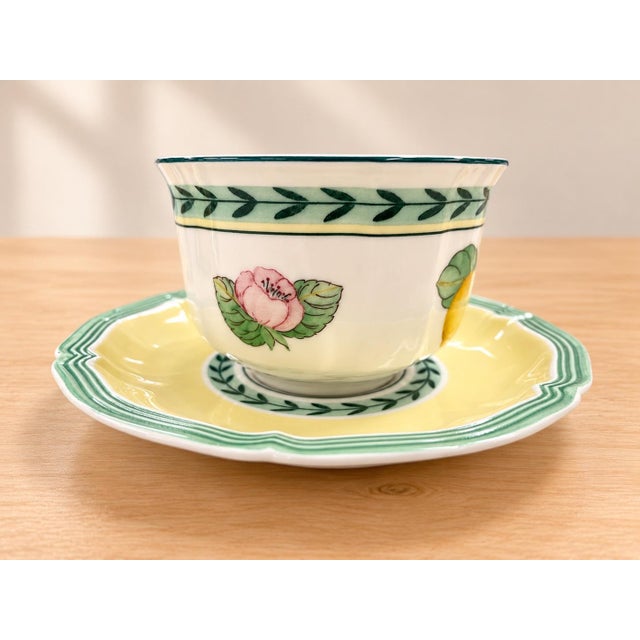 1990s Villeroy & Boch French Garden Fleurence Tea Cup and Saucer Set, Service for 4 - Fine German Porcelain For Sale - Image 5 of 6
