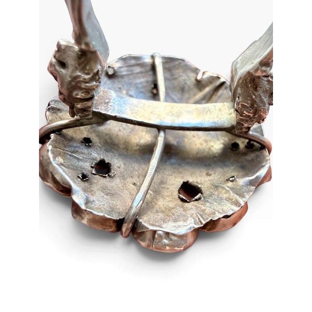 Sky Blue 19th-Century Silver Multicolored Stone Cluster Estate Ring With Lion Heads, Size 6 For Sale - Image 8 of 10