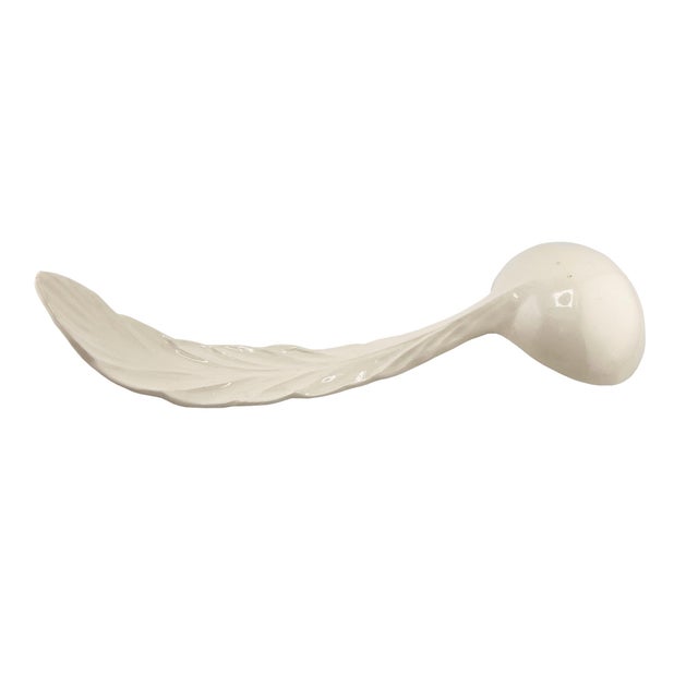 A wonderfully sculptural vintage swan tureen that blurs the line between functional serving piece and decorative objet...