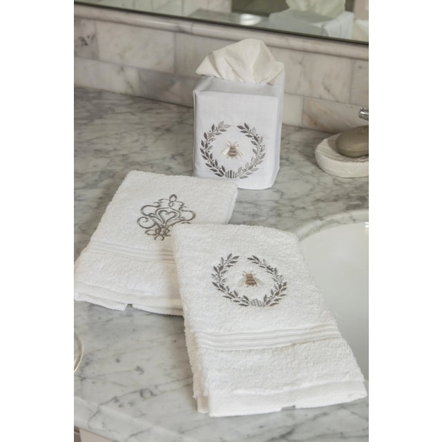 Chinoiserie Blue Ginger Jar Chain-Links Guest Towel in White Terry, Embroidered For Sale - Image 3 of 4