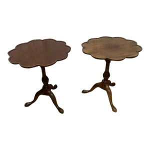 Vintage Baker Furniture Historic Charleston Carved Chippendale Mahogany Pie Crust Tilt Top Table - Pair
