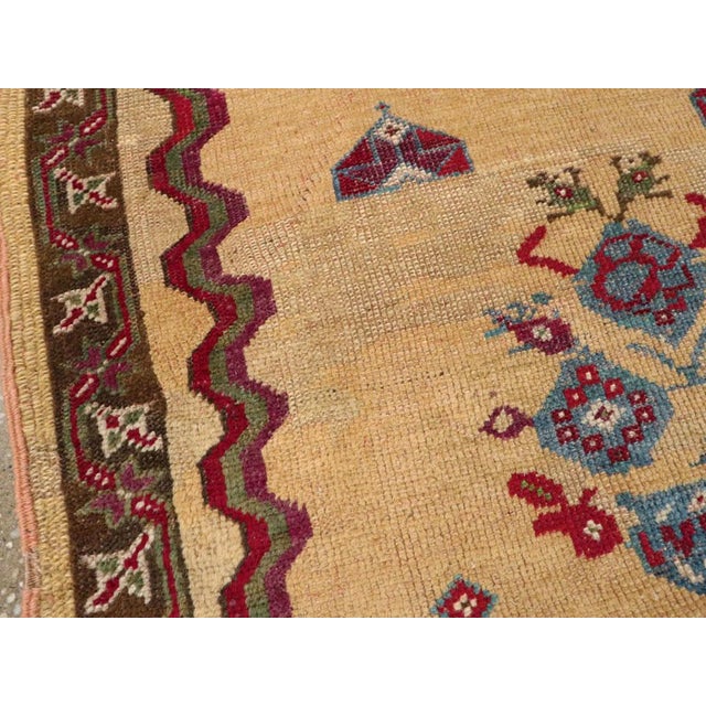 1920s Galerie Shabab Collection Early 20th Century Turkish Ghiordes Rug For Sale - Image 5 of 9