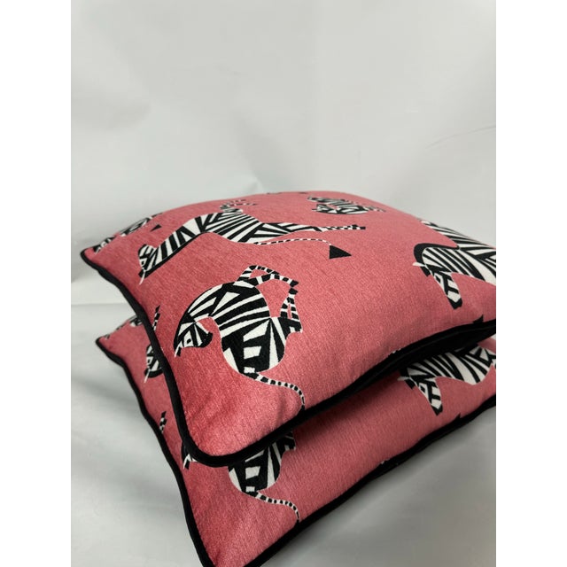 Textile Mag Fabrics Jasper in Geranium Velvet Pillows - Pair For Sale - Image 7 of 8