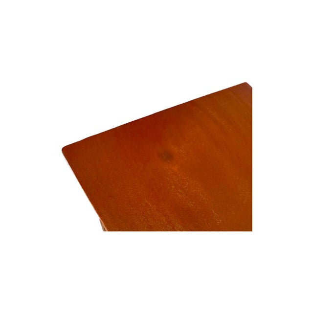 Vintage c.1950's Duncan Phyfe "Style" Red Mahogany Buffet / Sideboard For Sale - Image 9 of 15