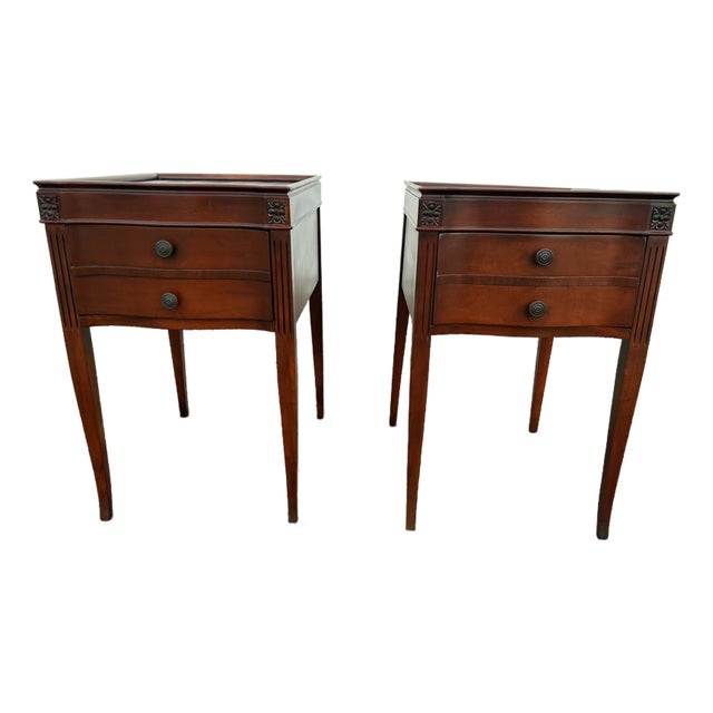 Pair of Antique Federal Style Nightstands/ Side Tables For Sale
