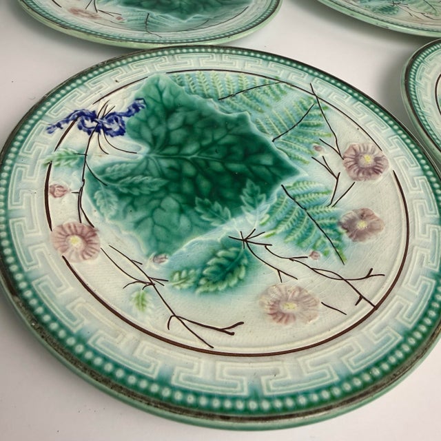 Late 19th Century Antique Set of 6 German Majolica Plates For Sale - Image 5 of 6