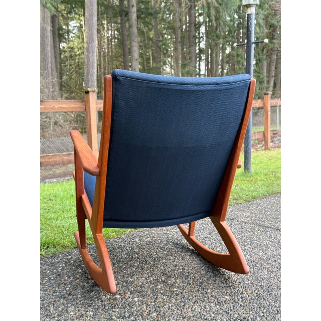 Wood 1960s Danish Modern Teak Rocking Chair Attributed to Holger Georg Jensen for Tønder Møbelværk For Sale - Image 7 of 10