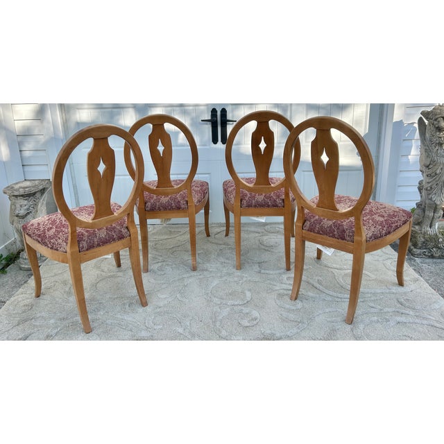 Ethan Allen Vtg. Set of Six Ethan Allen Shield Back Transitional Style Dining Chairs For Sale - Image 4 of 17