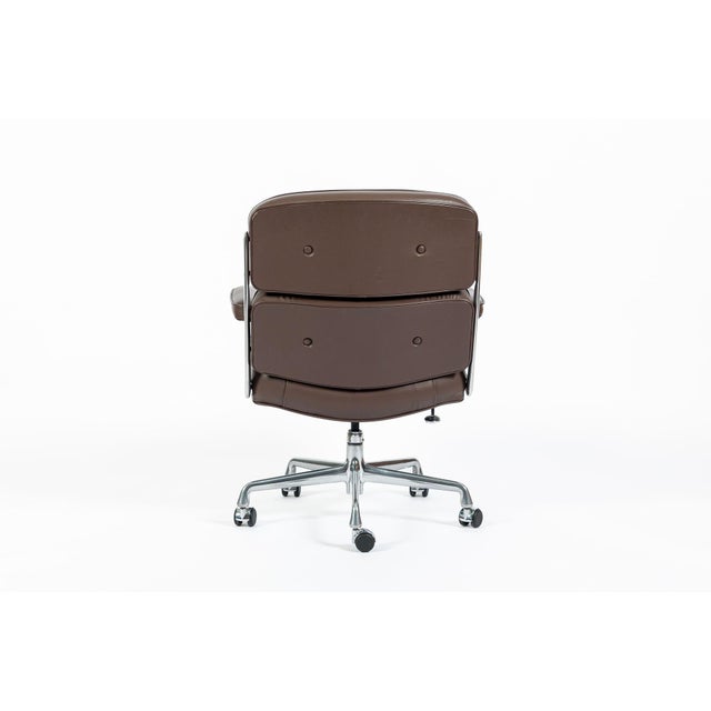 Early 21st Century Eames Herman Miller Time Life Brown Leather Office Chair 2017 For Sale - Image 5 of 17
