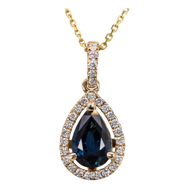 1.22cts Ceylon Sapphire Pendant W Ethical Diamonds in 14k Solid Gold | Pe 8x6mm For Sale