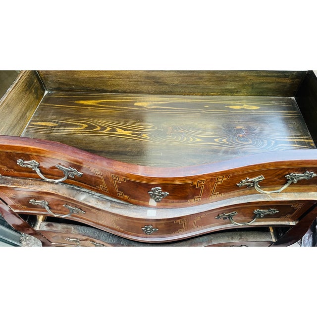 A Louis XV-Style Marble-Top Commode Dresser With Exquisite Greek Key Inlay For Sale - Image 15 of 16