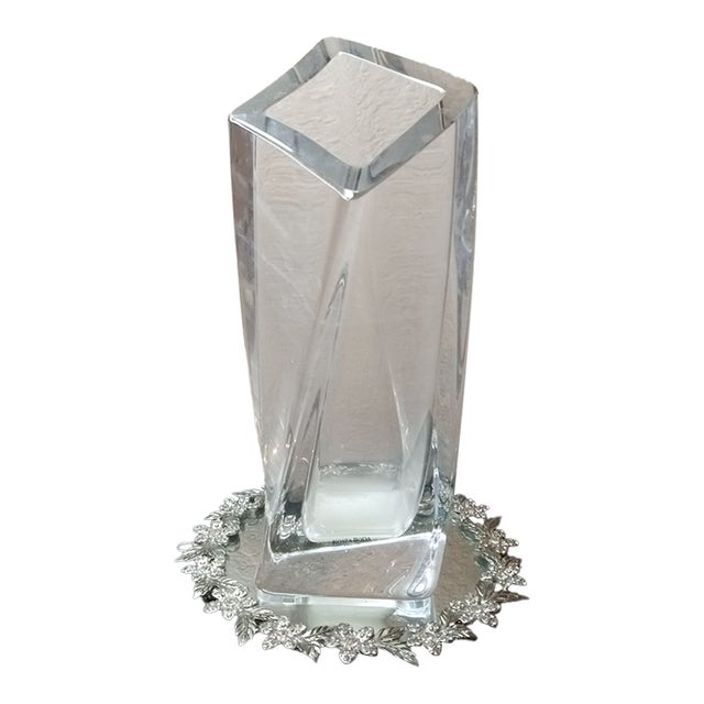 1980s Exquisite Signed Goran Wharff Kosta Boda "Sails" Twisted Crystal Vase For Sale