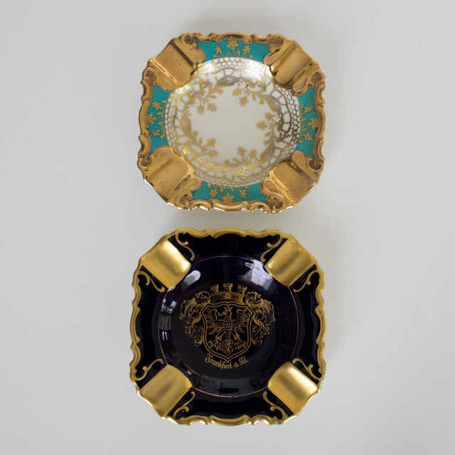 Ceramic Pair of 20th Century Bavarian Porcelain Ashtrays For Sale - Image 7 of 11