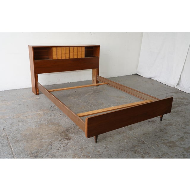 Mid-Century Modern Hooker Furniture Mid-Century Modern Walnut & Cane Full Size Headboard Bed Frame For Sale - Image 3 of 14