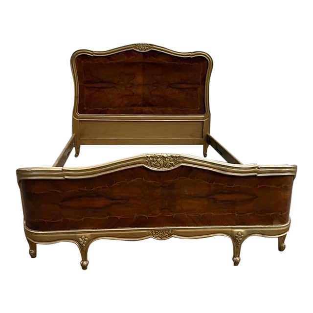 Early 20th Century French Provincial Louis XV Flame Mahogany and Parcel Painted Full Size Bed For Sale