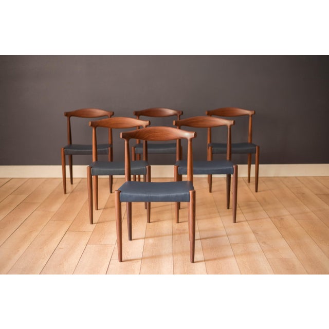 Mid Century Modern set of six dining chairs manufactured by Vamo Sønderborg, Denmark circa 1960's. Features sculpturally...