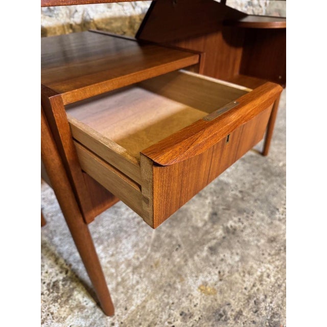 Small Vintage Danish Teak Desk by Gunnar Nielsen for Tibergaard, 1960 For Sale - Image 9 of 18