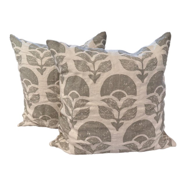 Serena & Lily Throw Pillows, Pair For Sale