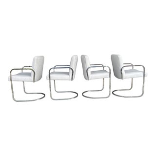 Set of 4 Bauhaus-Style Chrome Cantilever Dining Chairs in Oyster Upholstery For Sale
