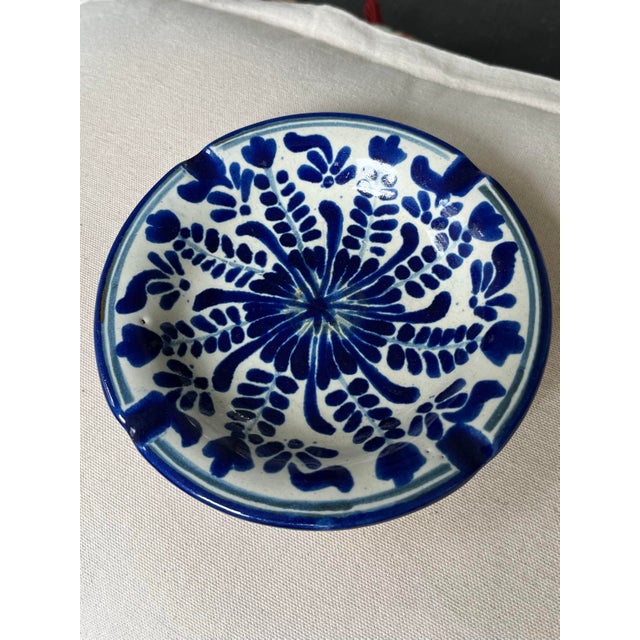 Vintage Hand-Painted Mexican Talavera Ashtray For Sale In Houston - Image 6 of 7